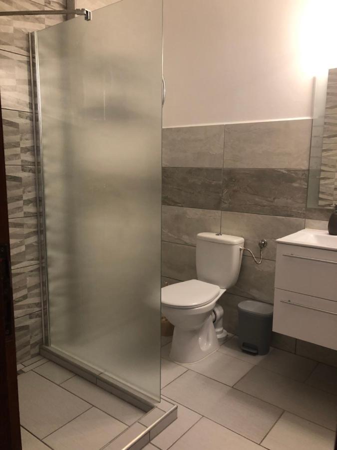 Naphaz Panzio Bed and Breakfast Tiszafüred Exteriör bild