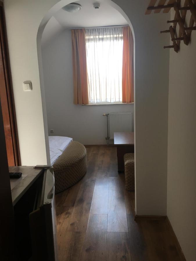 Naphaz Panzio Bed and Breakfast Tiszafüred Exteriör bild